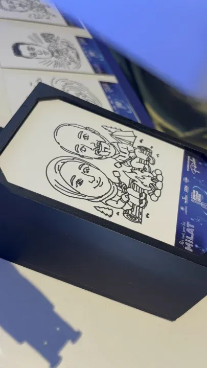 Nox Etkinlik Fotoğrafı - RoboSketch (robot ile karikatür çizimi)
