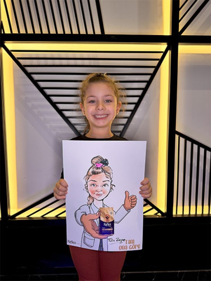 Nox Etkinlik Fotoğrafı - Canlı Karikatür Çizim