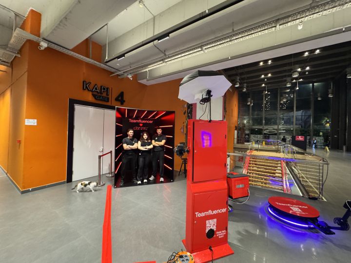 Nox Etkinlik Fotoğrafı - Fashion Booth (Işık Odası - Led Room)